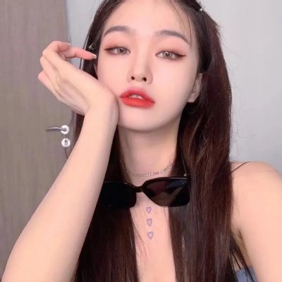 彩象岛的女孩儿